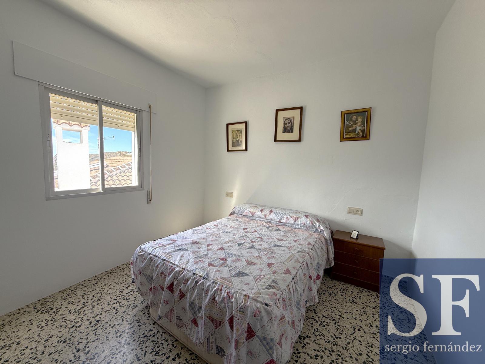 House for Sale in Canillas de Albaida