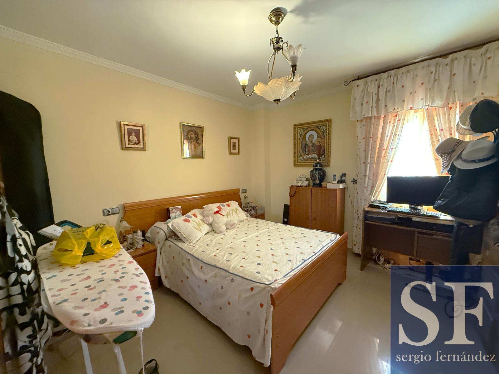 House for Sale in Canillas de Albaida
