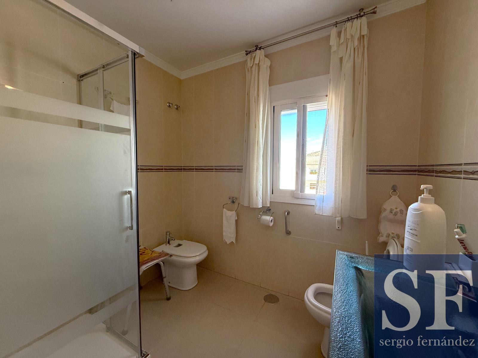House for Sale in Canillas de Albaida