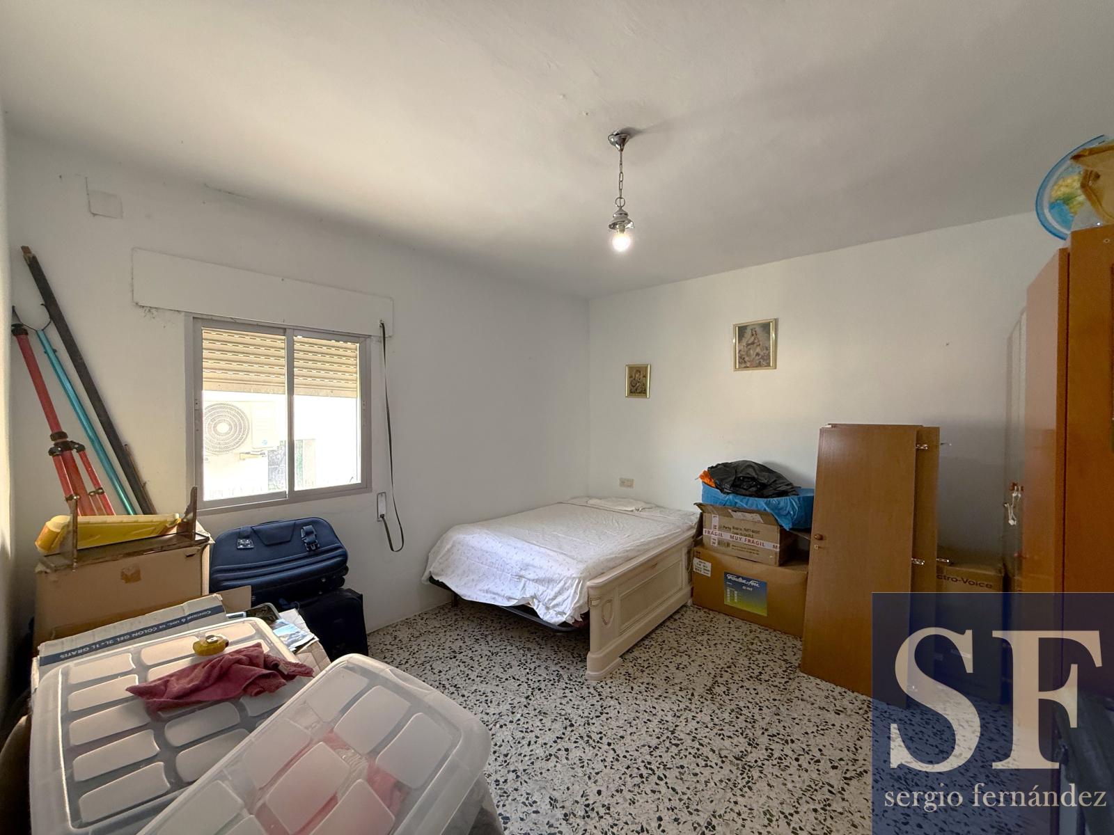 House for Sale in Canillas de Albaida