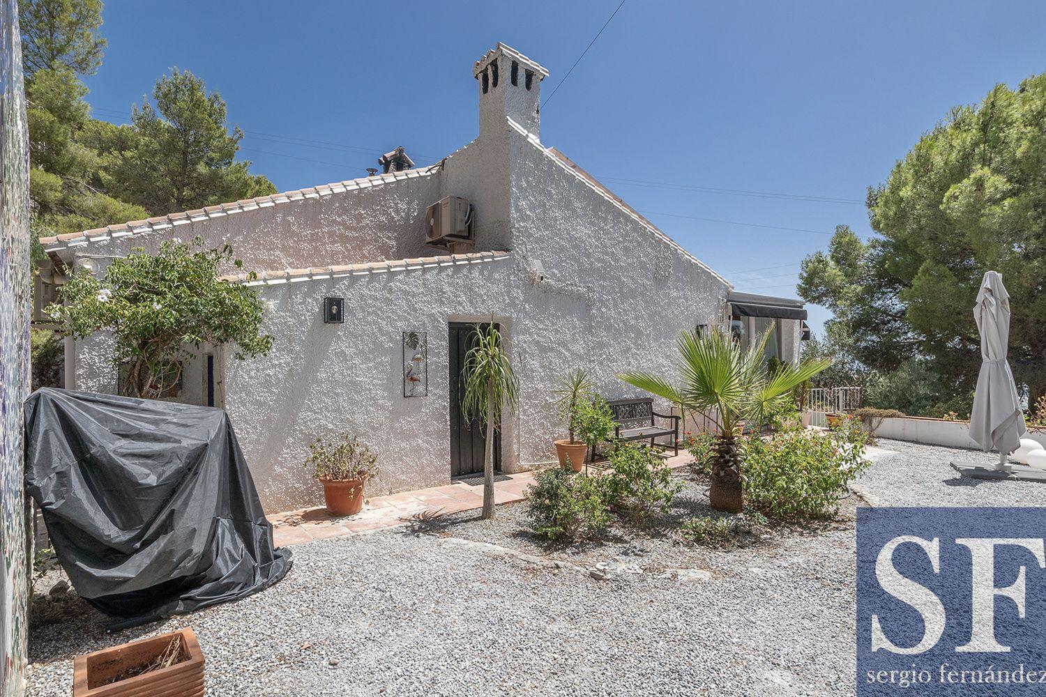 Villa for Sale in Cómpeta