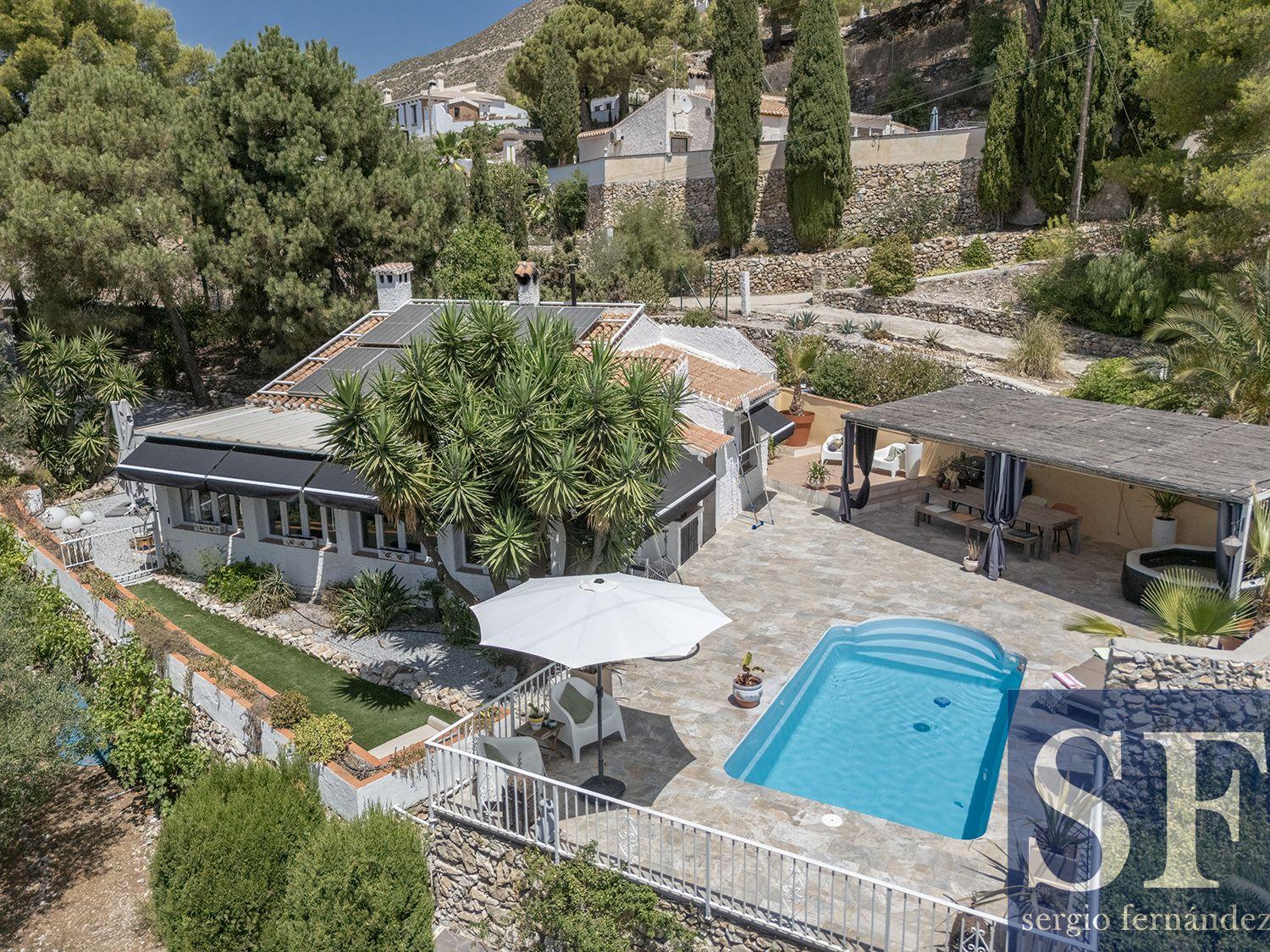 Villa for Sale in Cómpeta