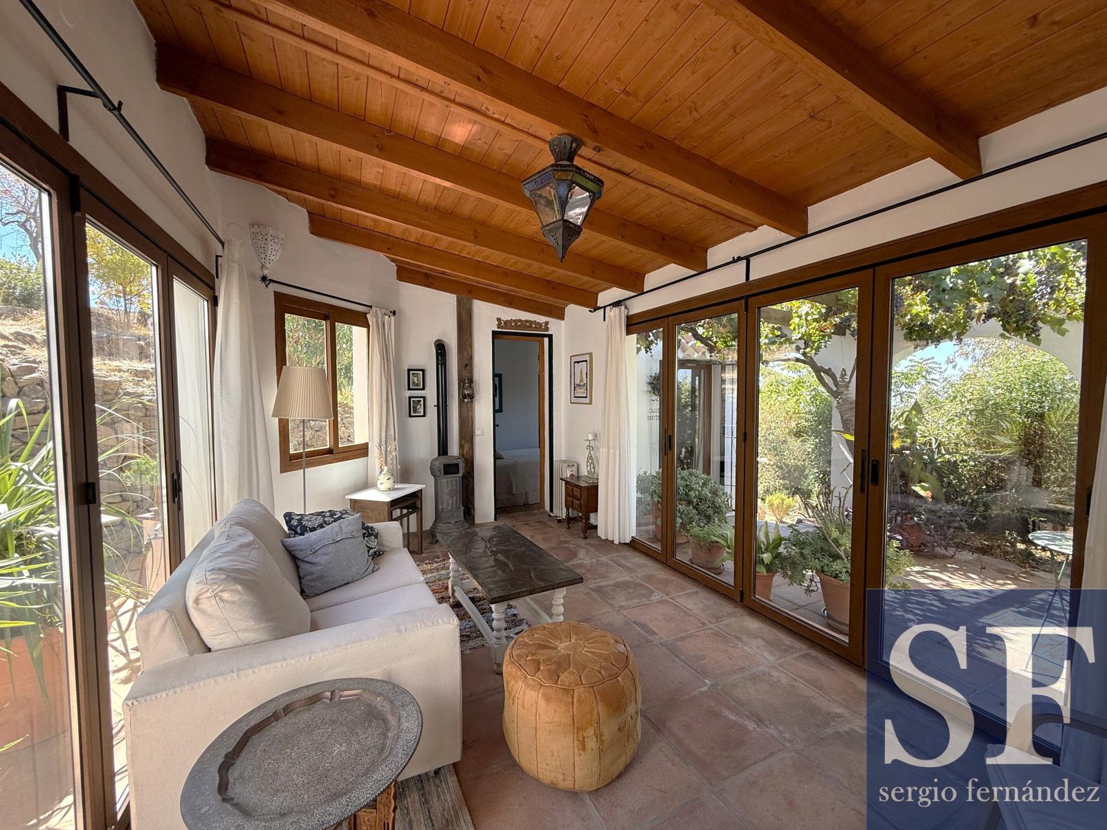 Villa en Venta en Cómpeta