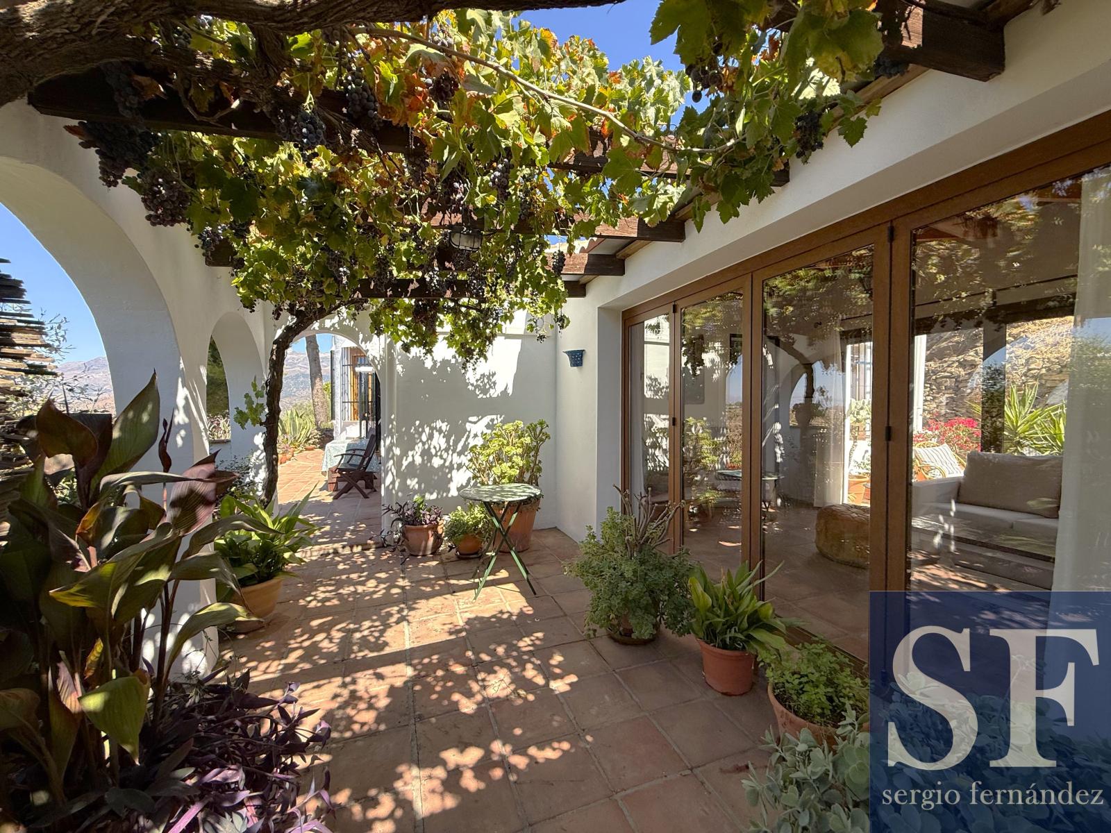 Villa en Venta en Cómpeta