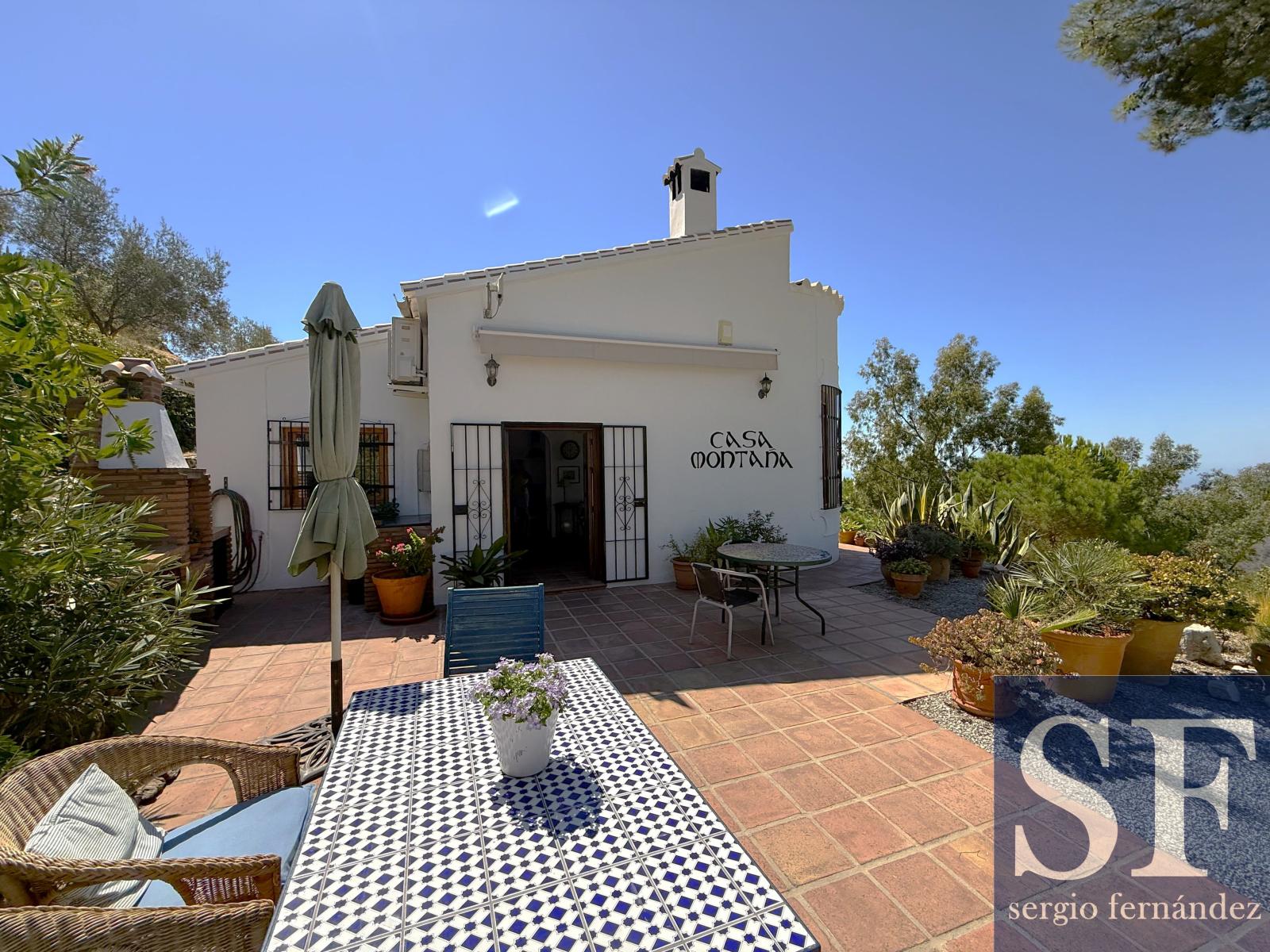 Villa en Venta en Cómpeta