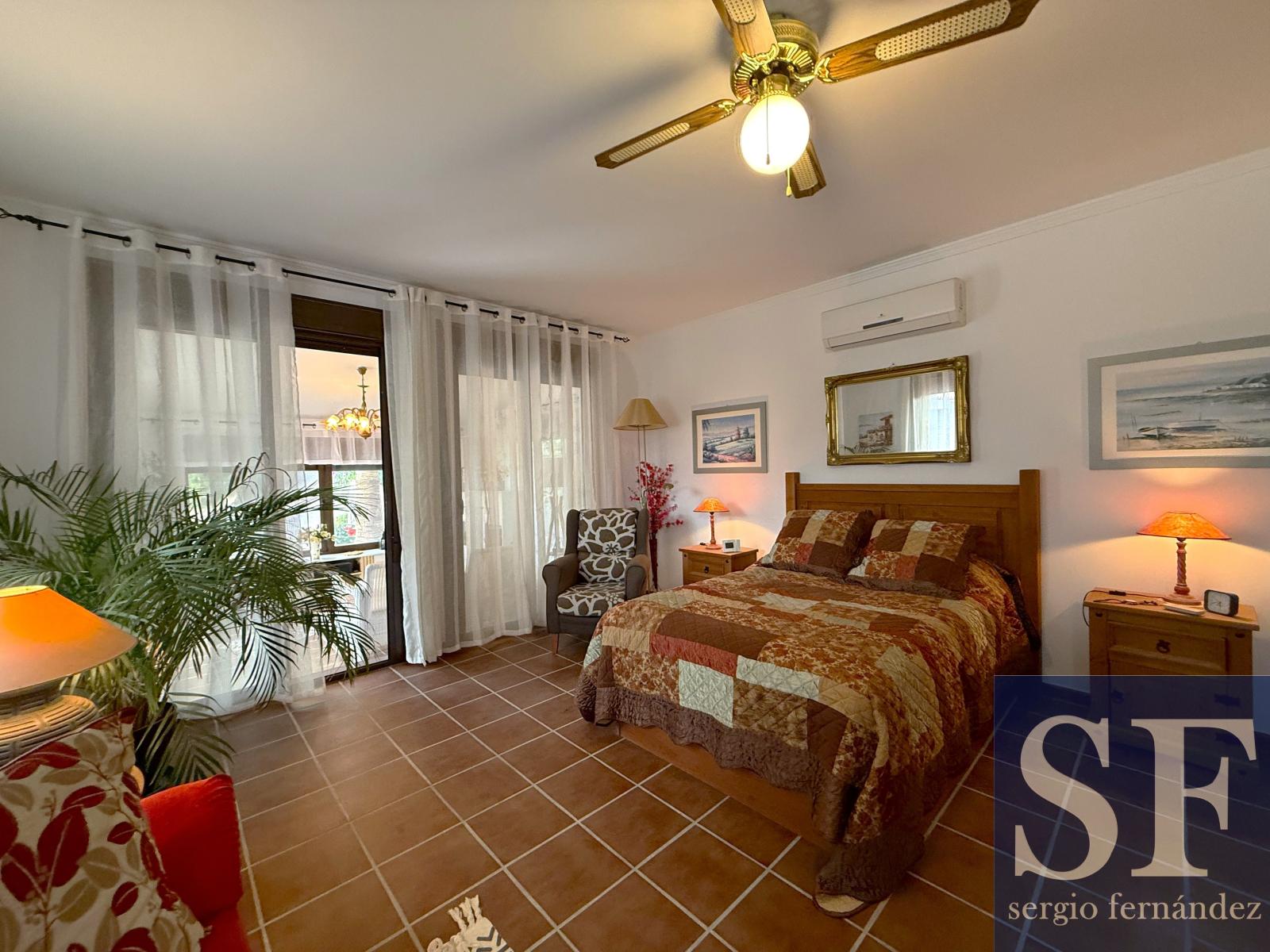 Villa for Sale in Cómpeta