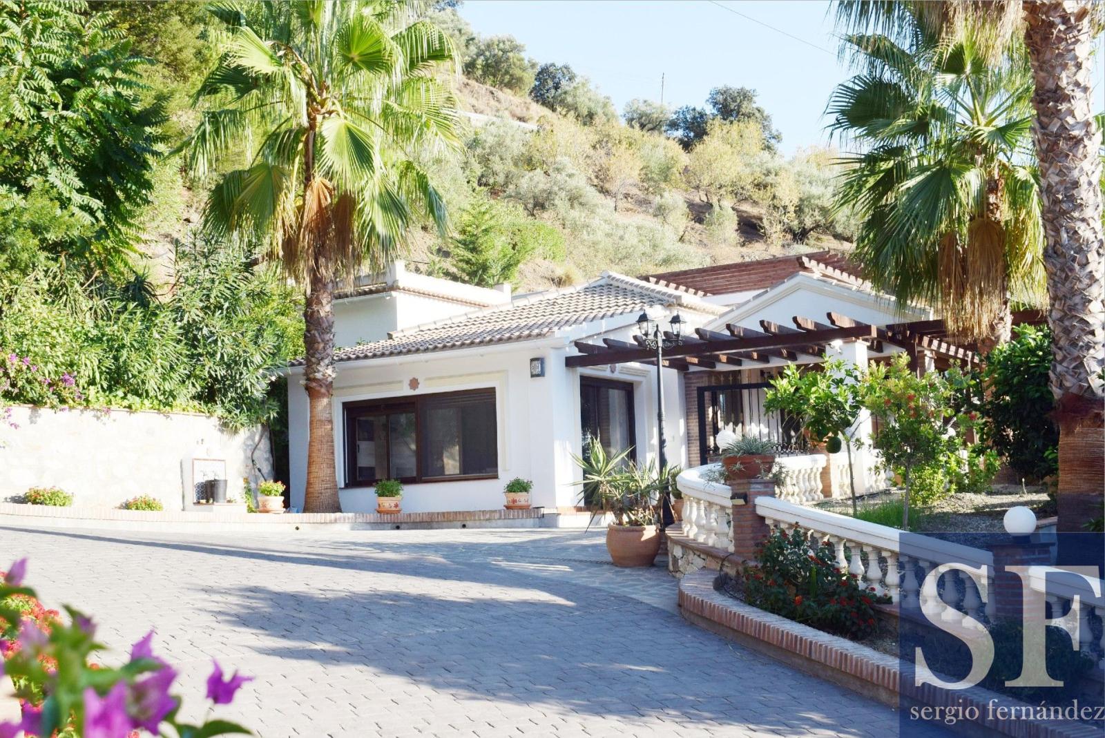 Villa for Sale in Cómpeta