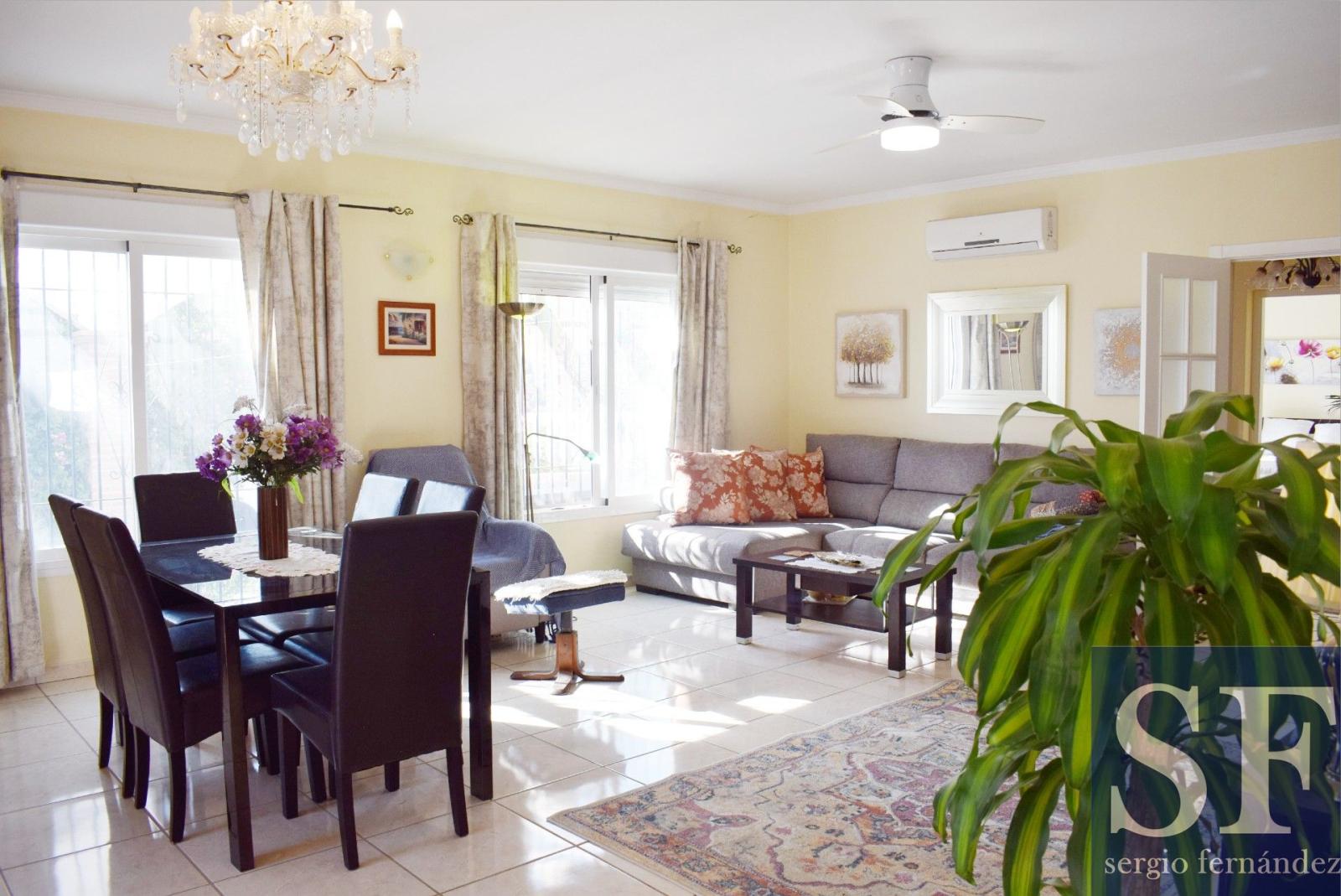 Villa en Venta en Cómpeta