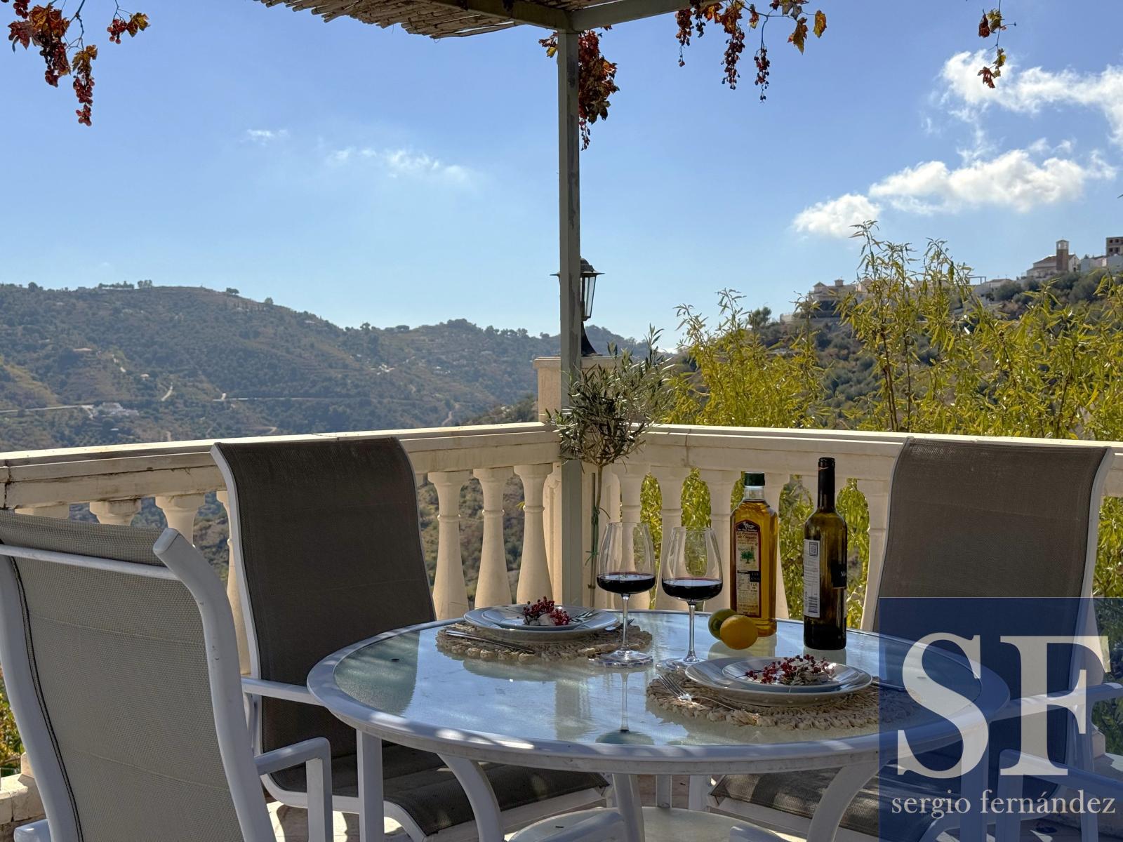 Villa for Sale in Corumbela