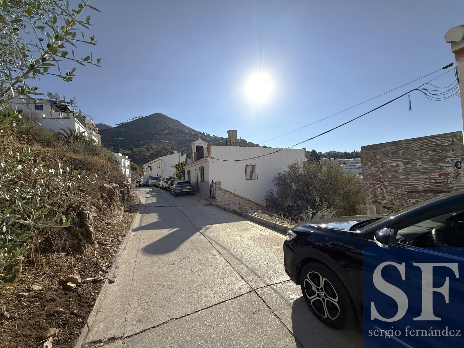 Parcela en Venta en Cómpeta