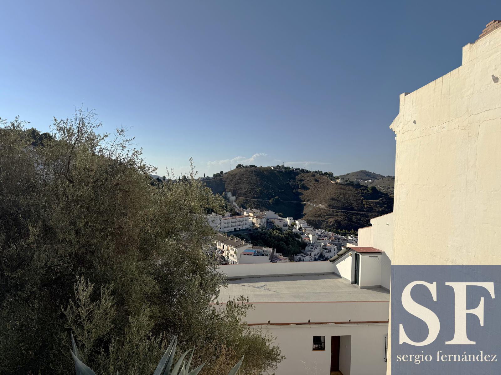Parcela en Venta en Cómpeta