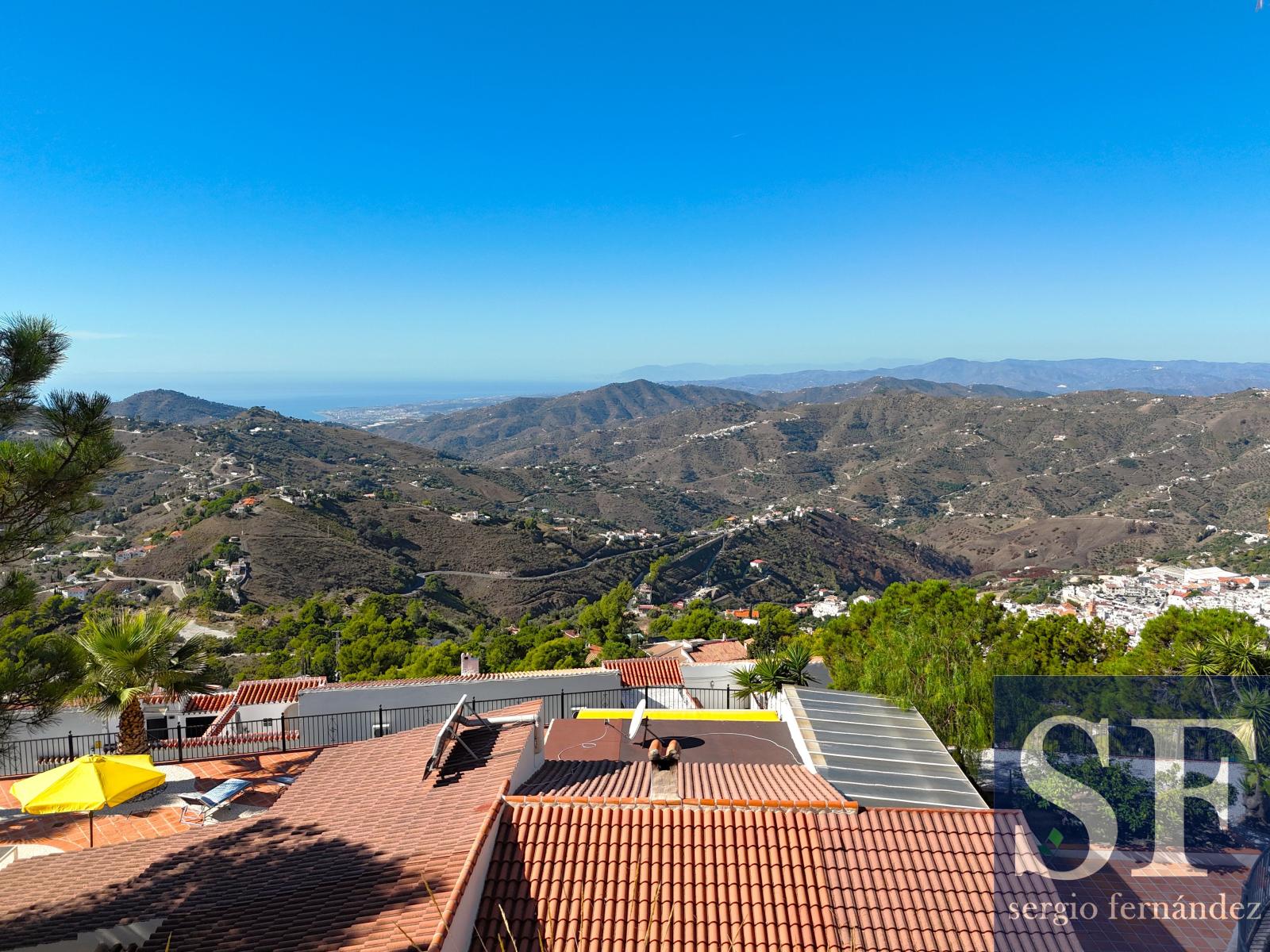 Villa en Venta en Cómpeta