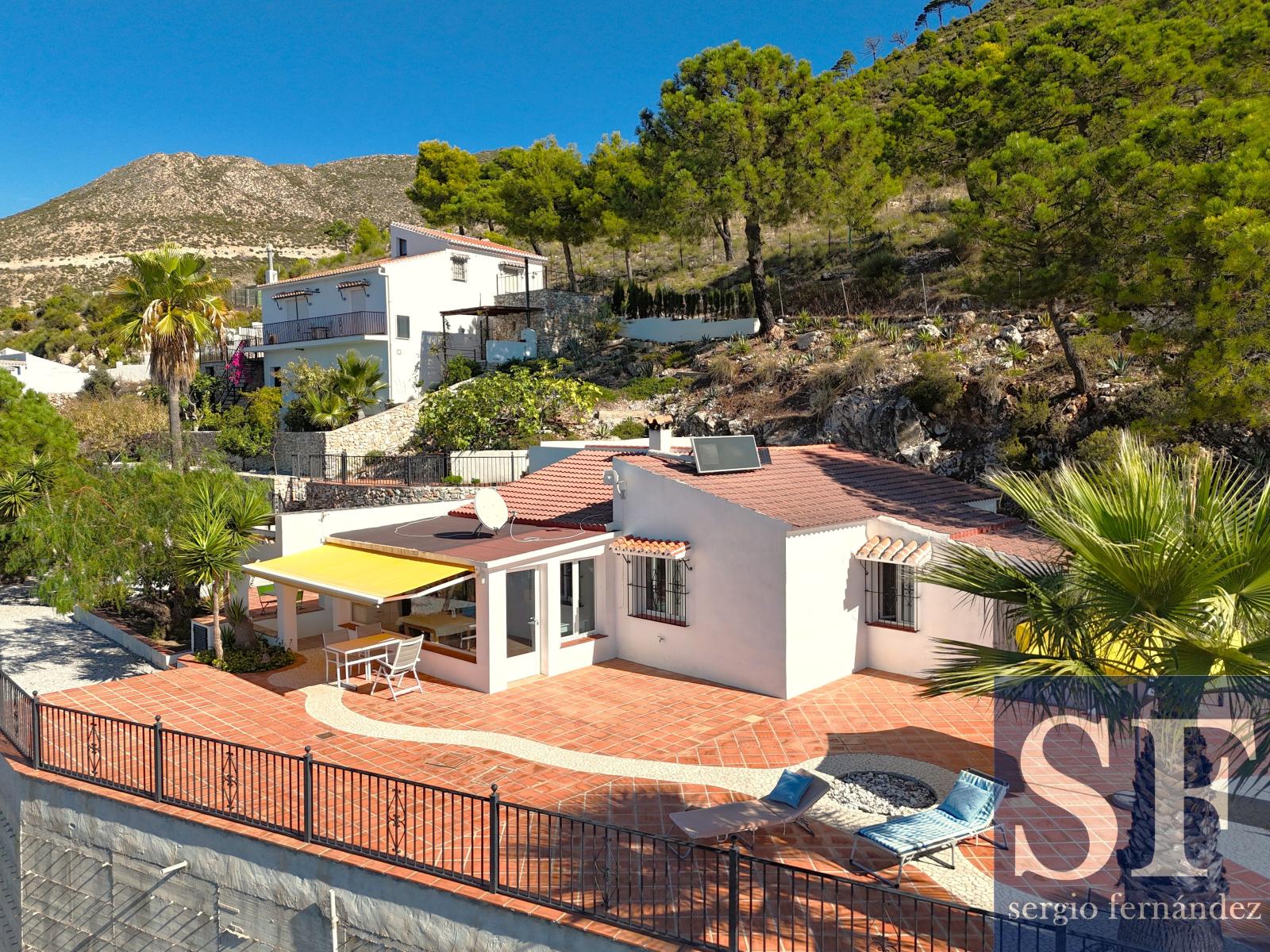 Villa en Venta en Cómpeta