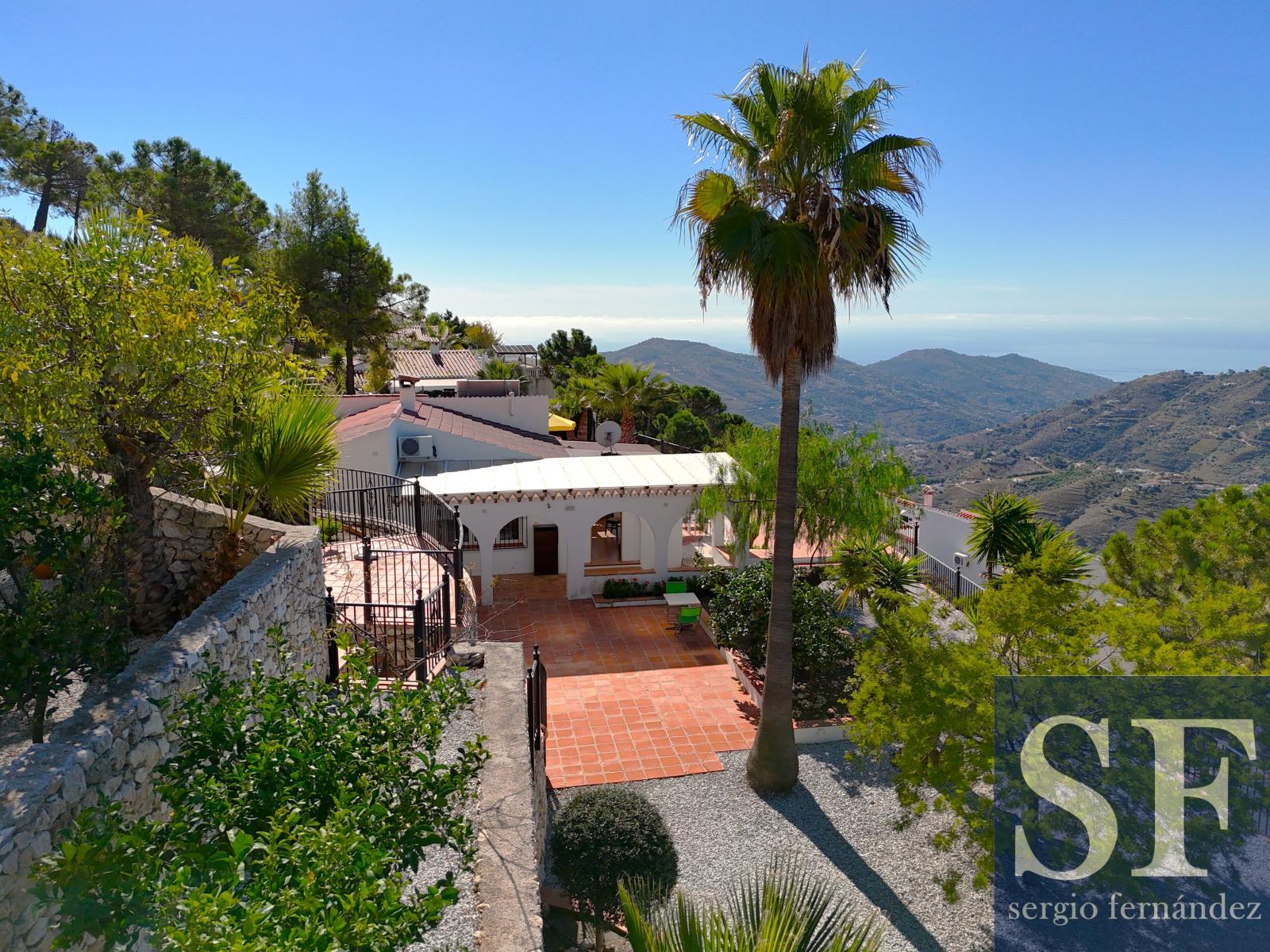 Villa en Venta en Cómpeta