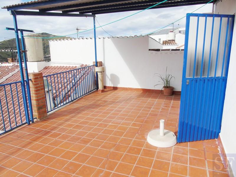 House for Sale in Canillas de Albaida