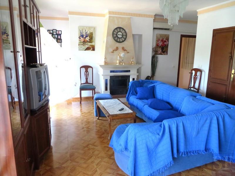 House for Sale in Sedella
