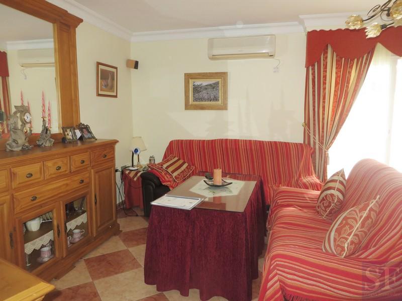 House for Sale in Cómpeta