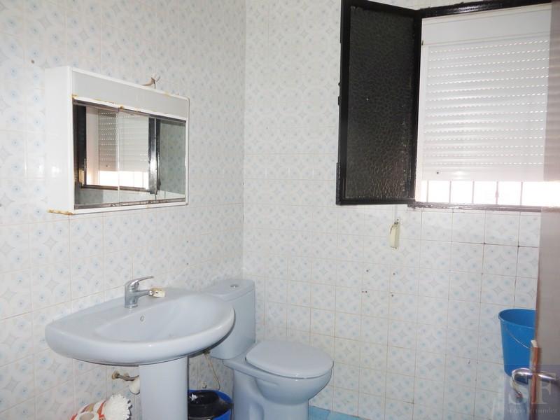 House for Sale in Salares