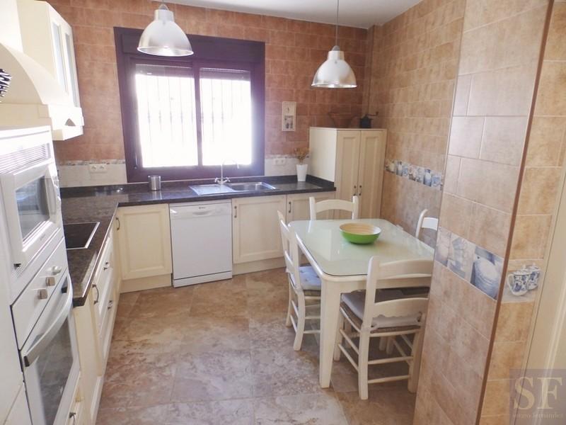House for Sale in Salares