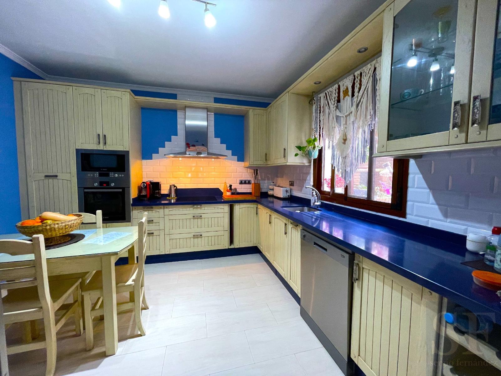 Casa en Venta en Cómpeta