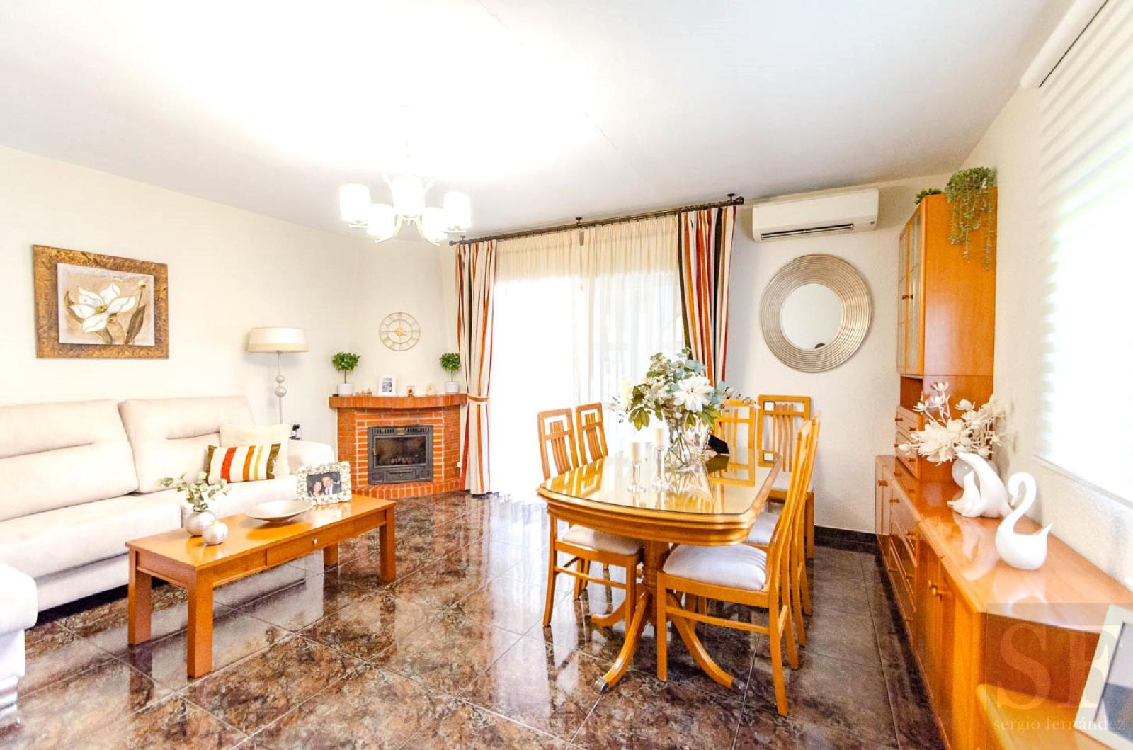 Casa en Venta en Cómpeta
