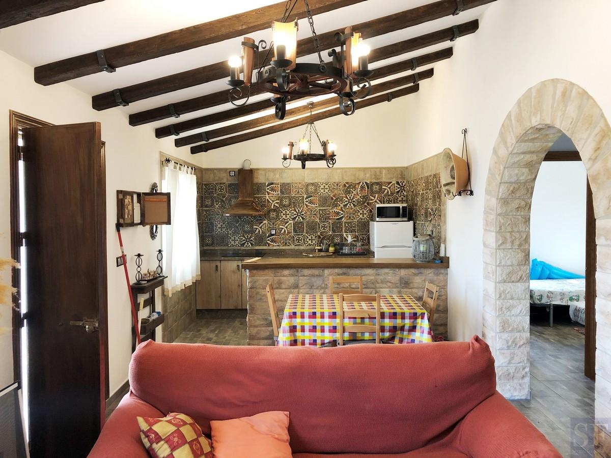 Villa for Sale in Cómpeta
