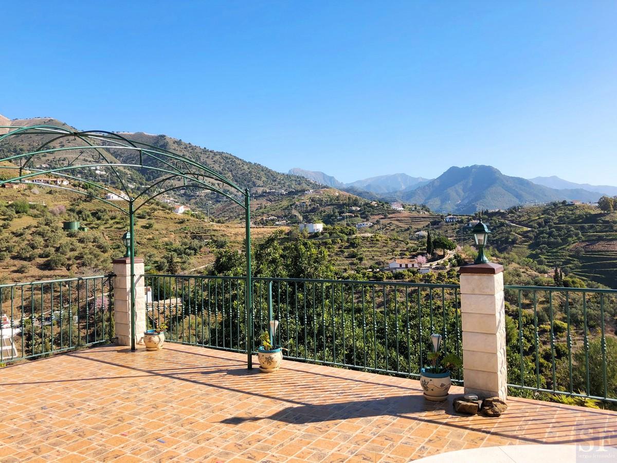 Villa for Sale in Cómpeta