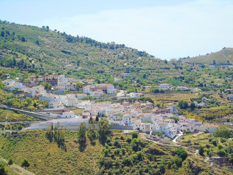 House for Sale in Canillas de Albaida
