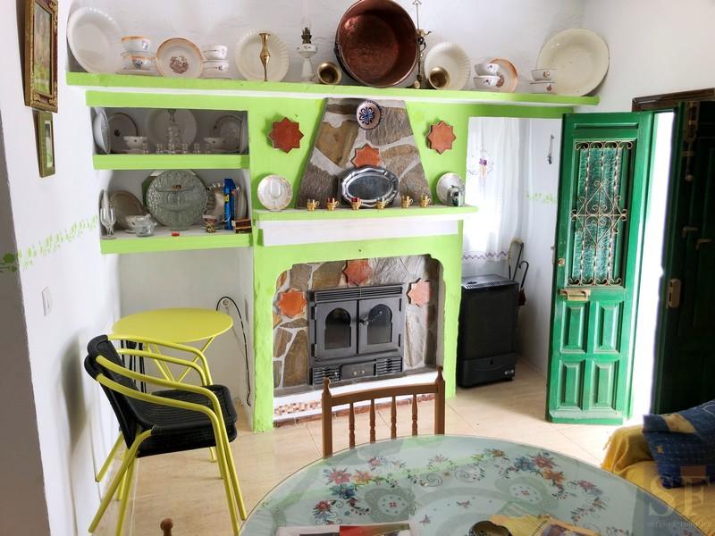 House for Sale in Salares