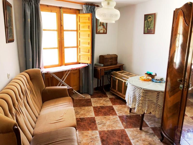 House for Sale in Salares