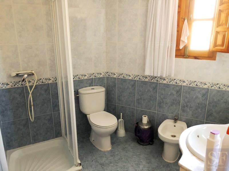 House for Sale in Salares