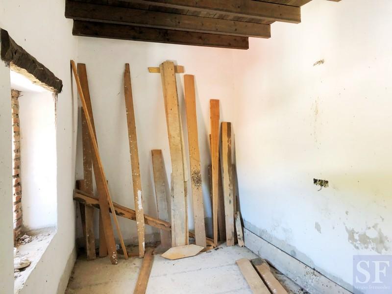 House for Sale in Salares