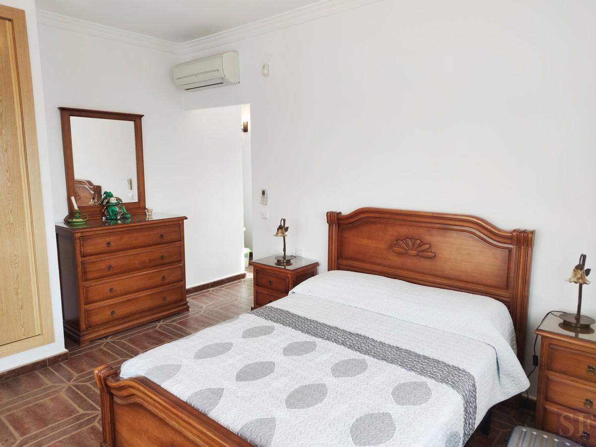 Villa for Sale in Algarrobo