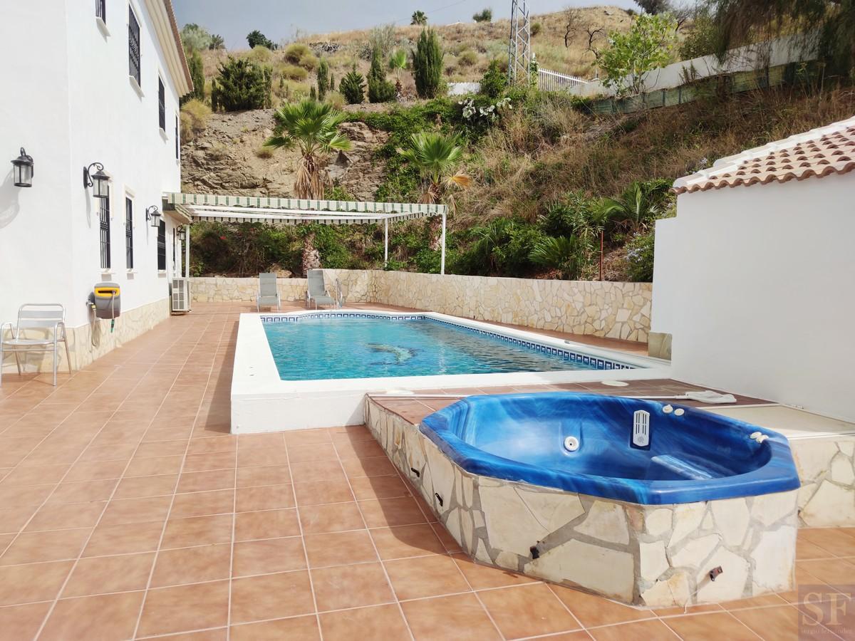 Villa for Sale in Algarrobo
