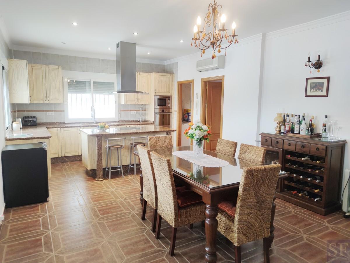 Villa for Sale in Algarrobo