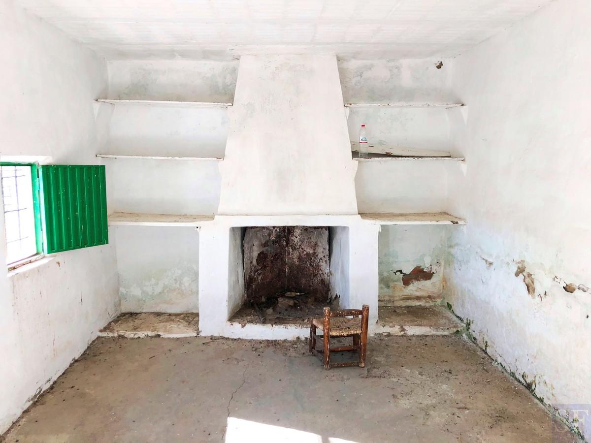 Villa for Sale in Árchez