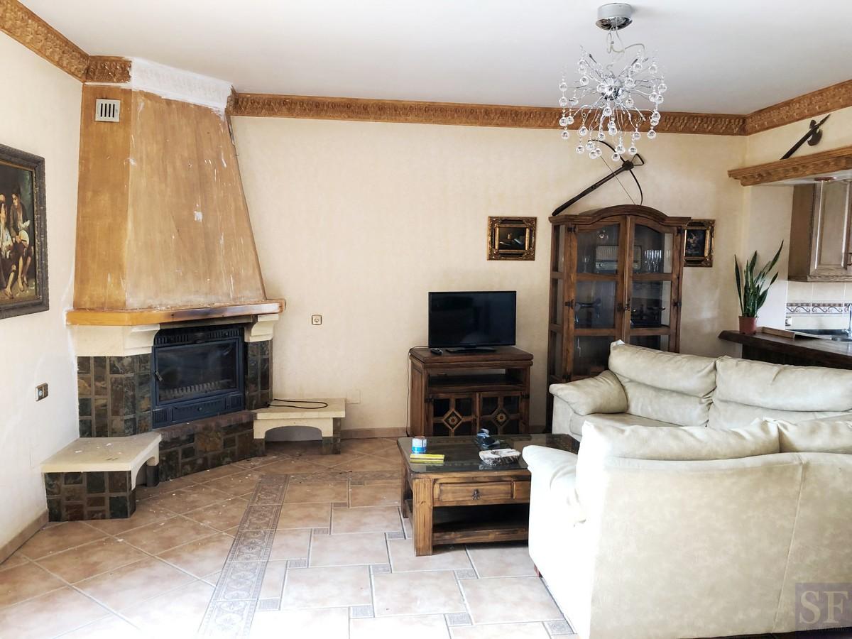 Villa for Sale in Sedella