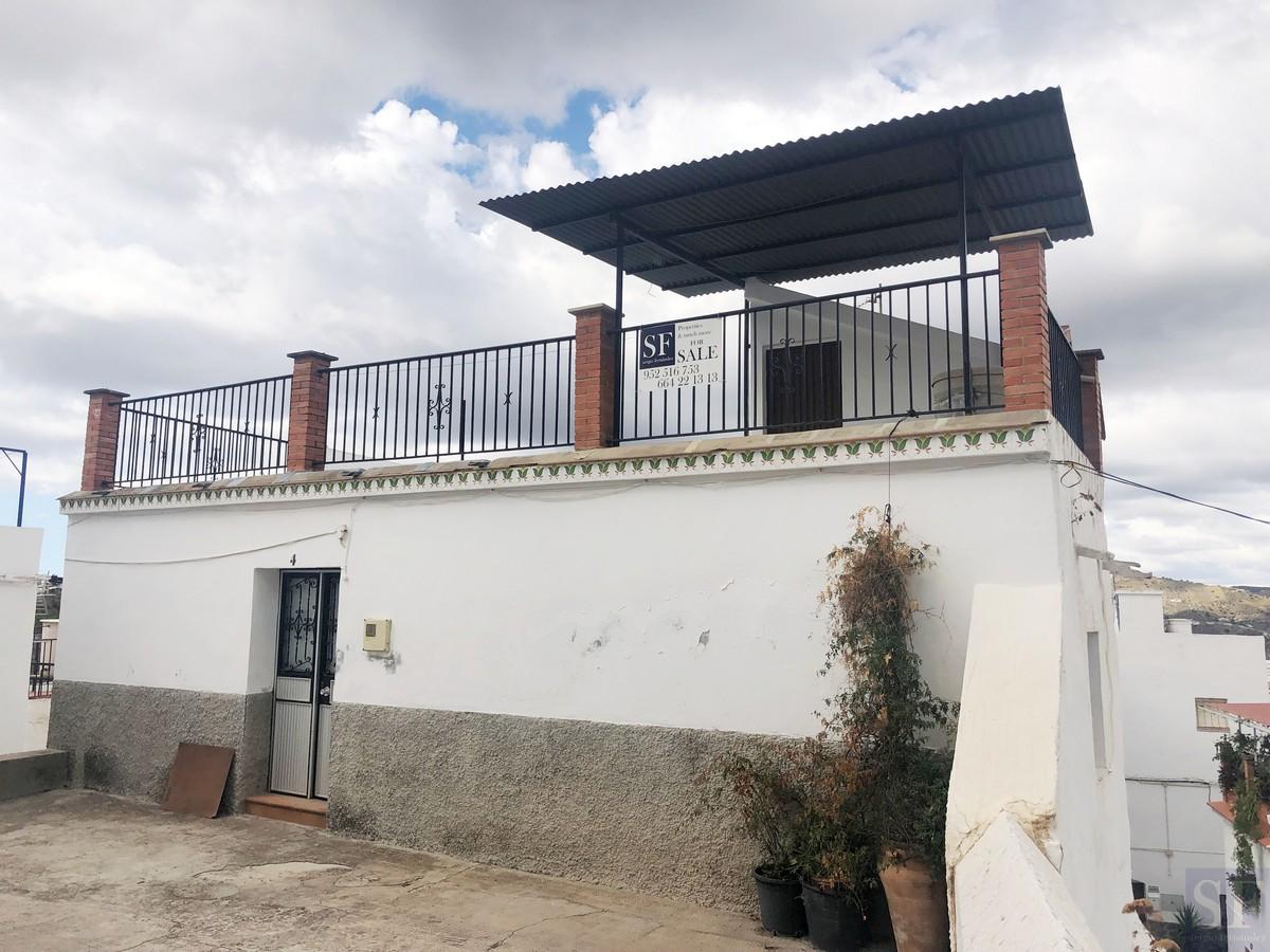 House for Sale in Cómpeta