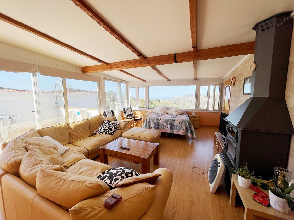 Villa for Sale in Cómpeta