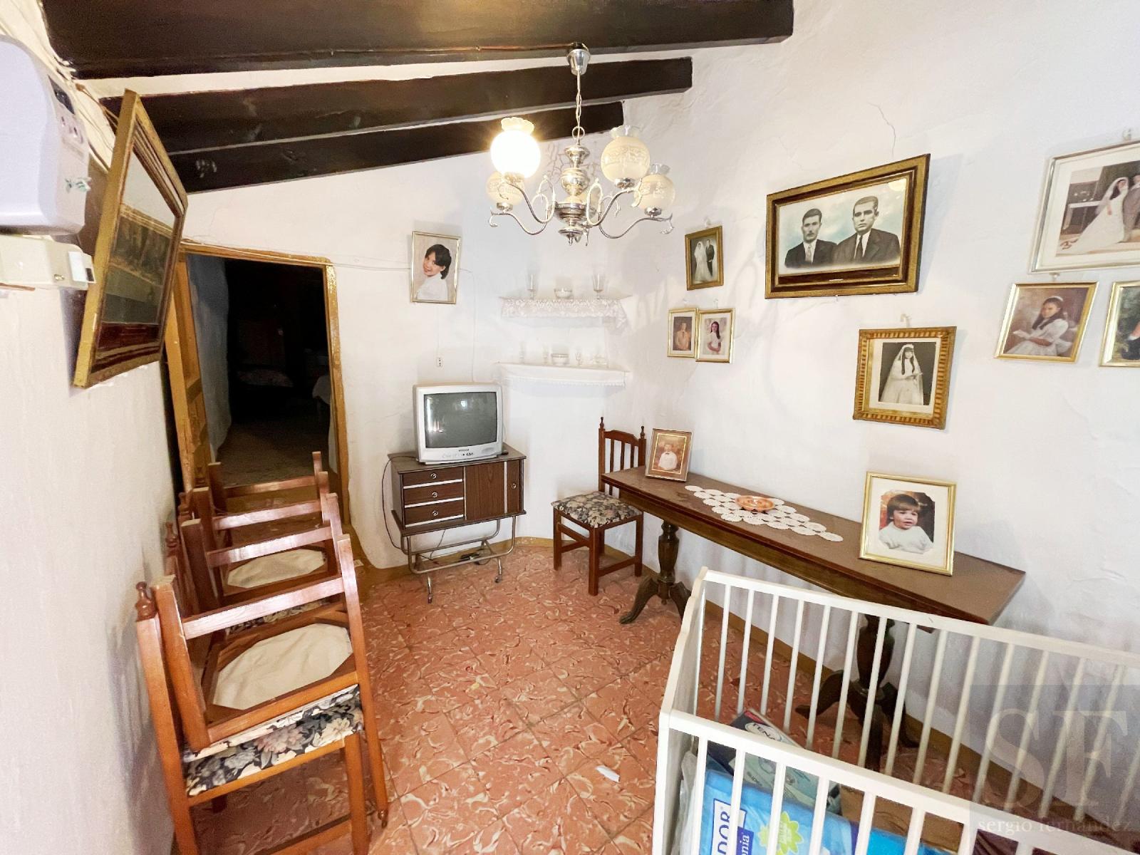 House for Sale in Sedella