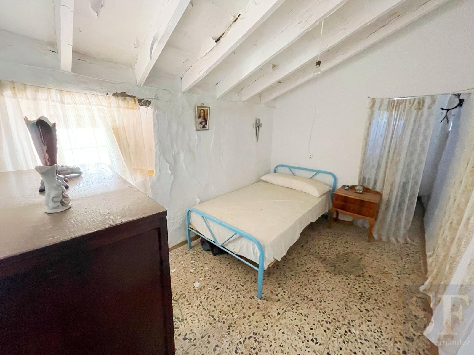House for Sale in Sedella
