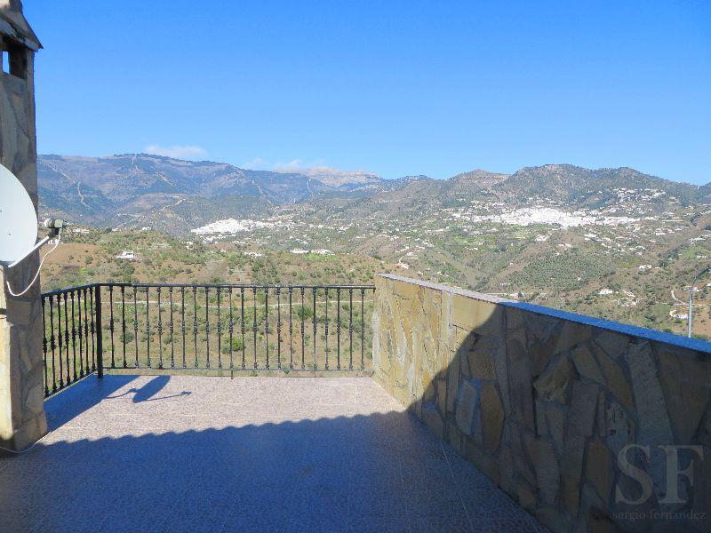 House for Sale in Corumbela
