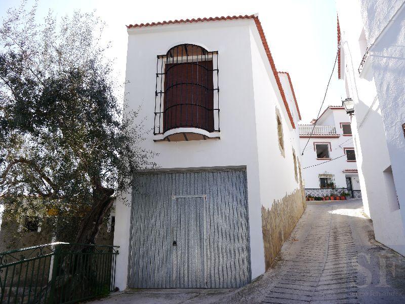 House for Sale in Corumbela