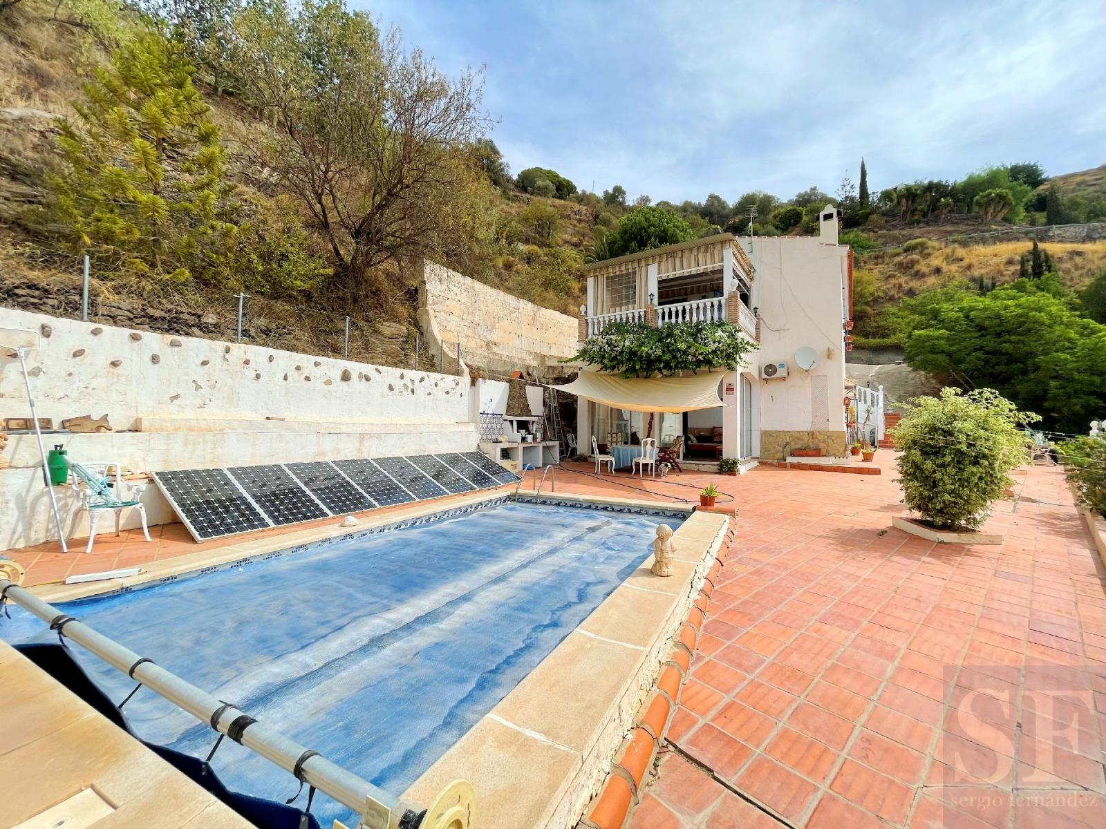 Villa for Sale in Cómpeta