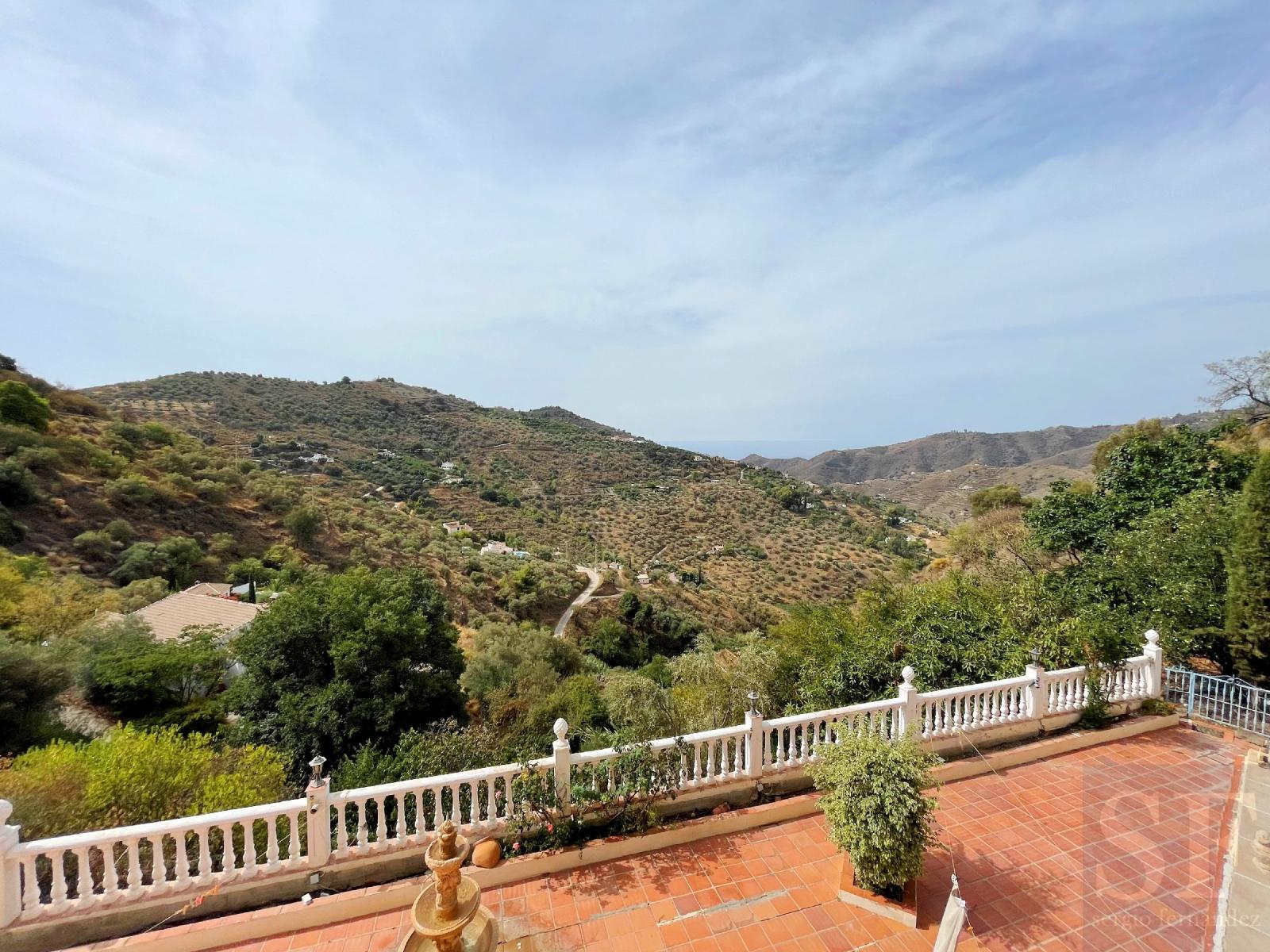 Villa for Sale in Cómpeta
