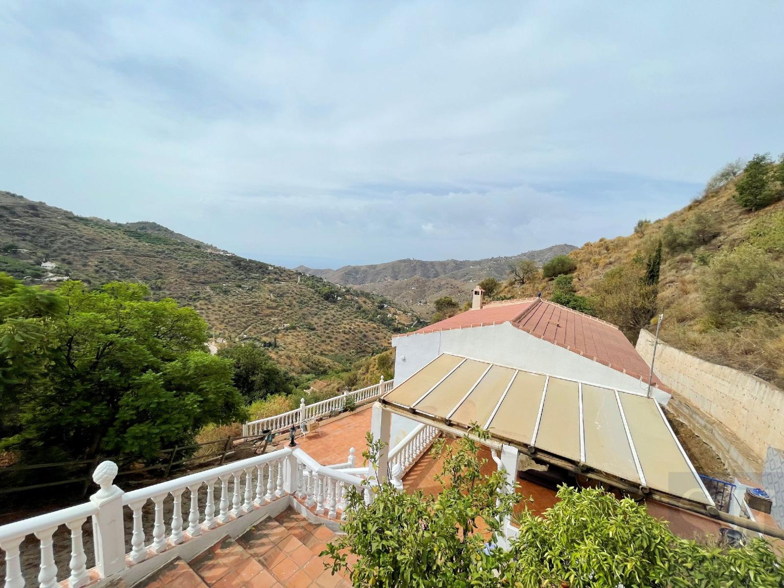 Villa for Sale in Cómpeta