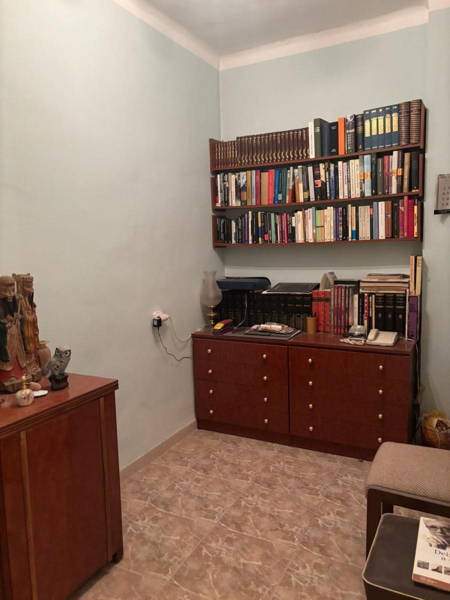 Flat for Sale in Flix