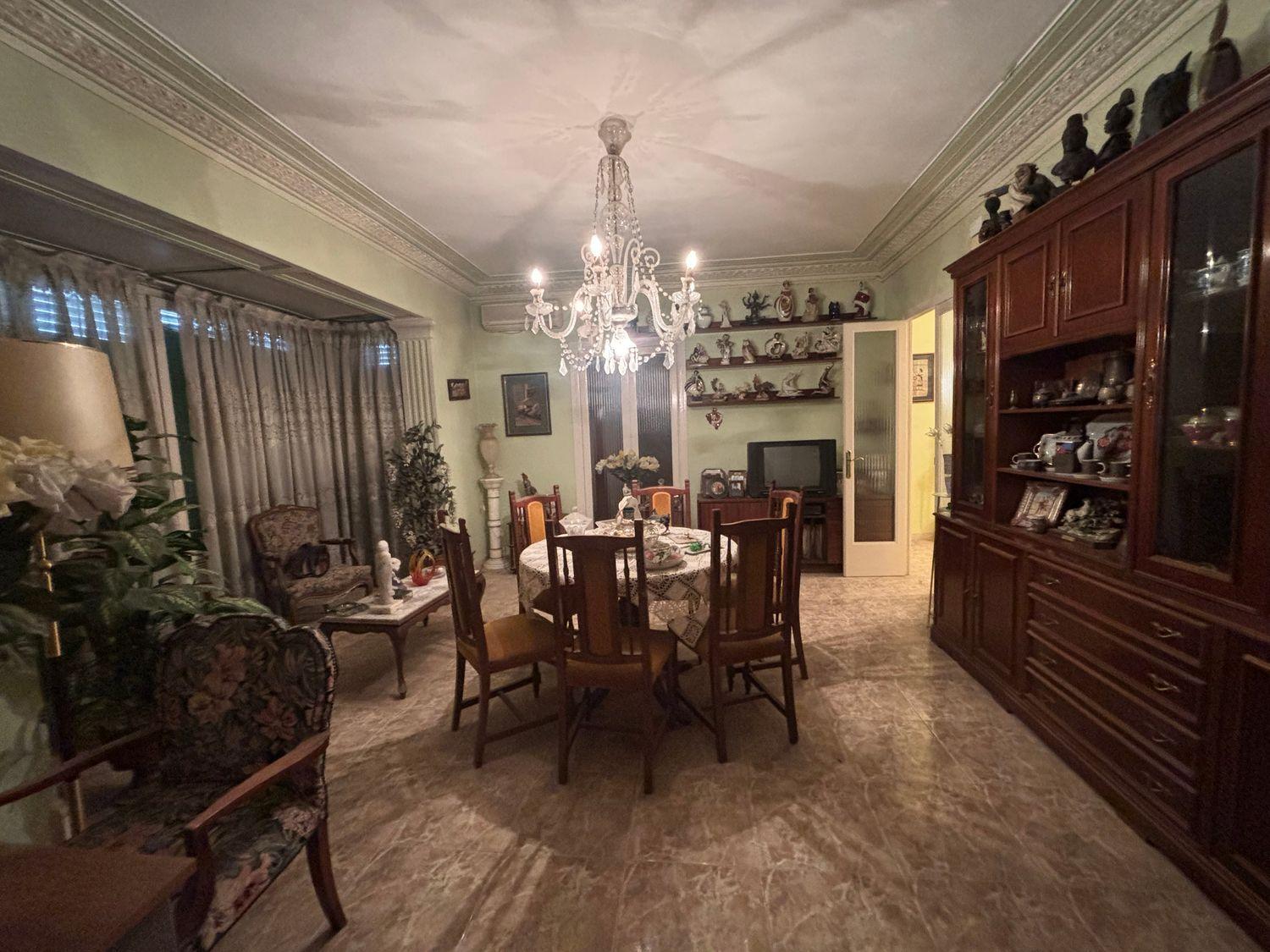 Flat for Sale in Flix