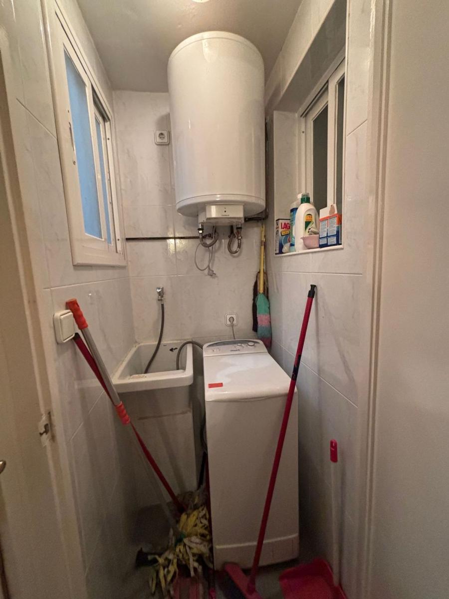 Flat for Sale in Flix