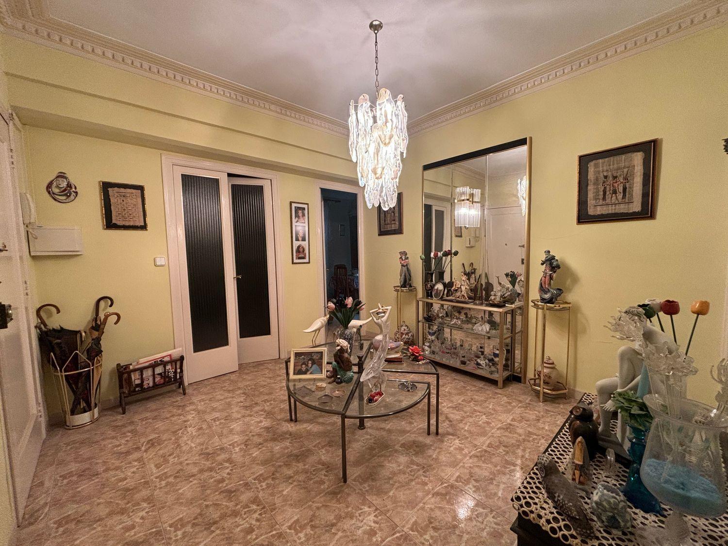Flat for Sale in Flix